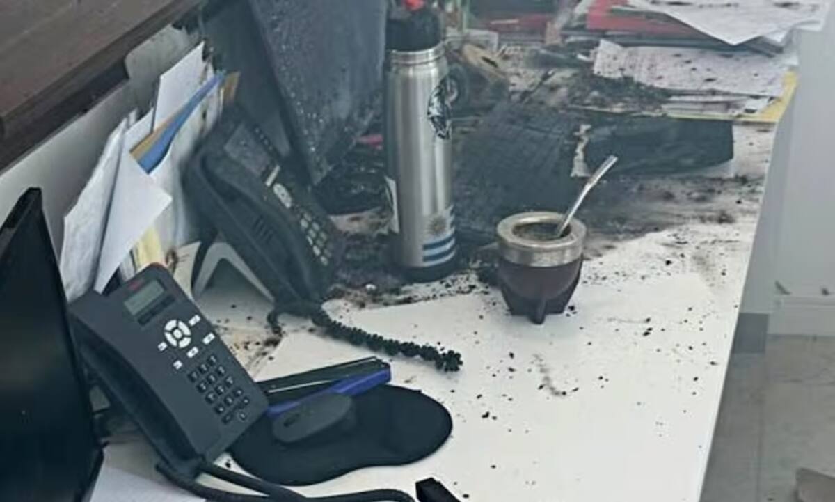 Explosión de una carta bomba en las oficinas de la Sociedad Rural