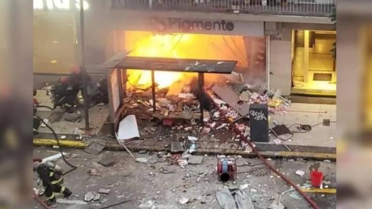 Explosión e incendio en un comercio de Villa Crespo, Twitter