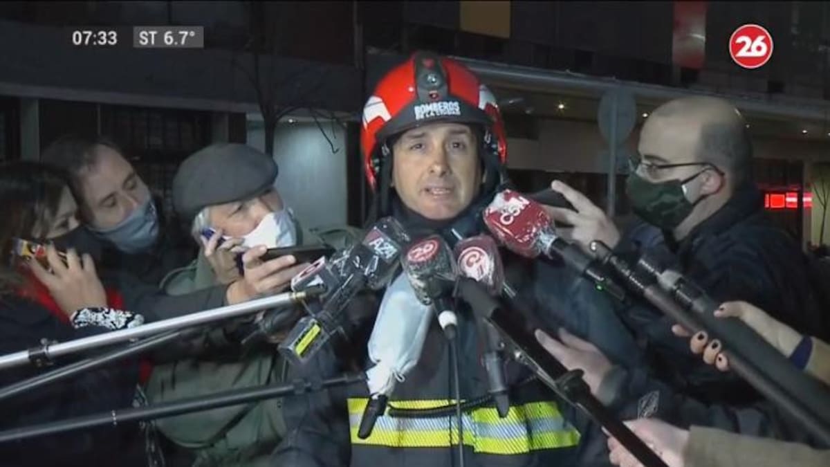Explosión e incendio en Villa Crespo, jefe de bomberos, Canal 26