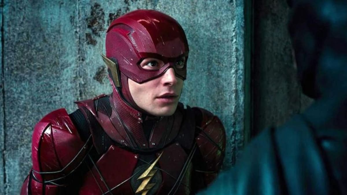 Ezra Miller quiere dejar atrás los escándalos y regresó al set de The Flash