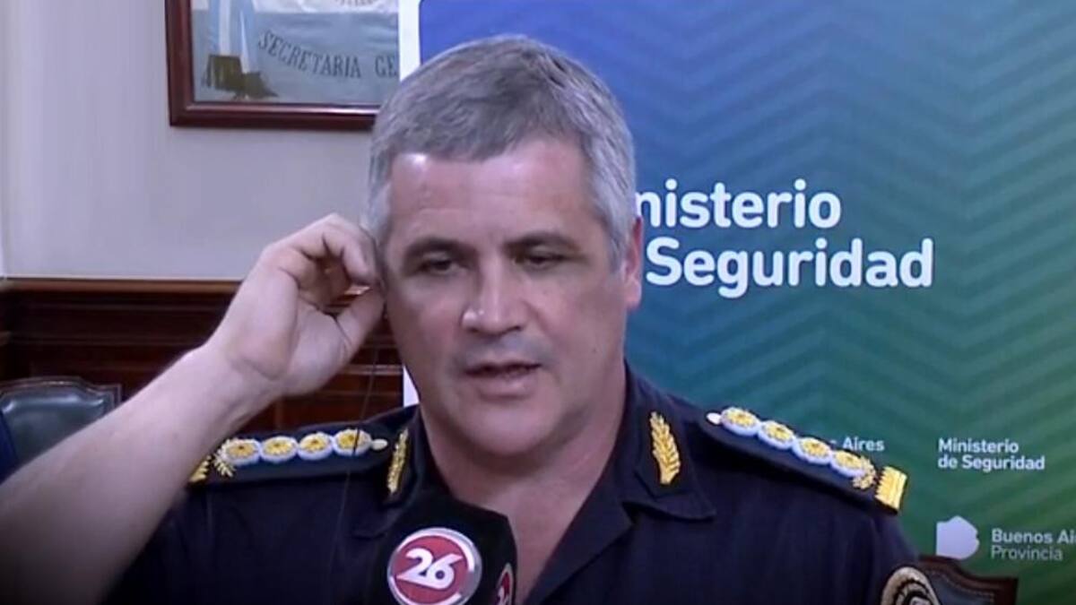 Fabián Perroni - Jefe de policía bonaerense - Copamiento de comisaría