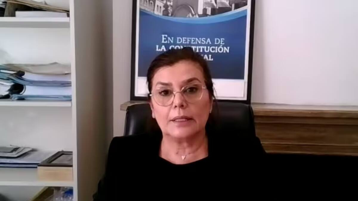 Fabiana León, fiscal.