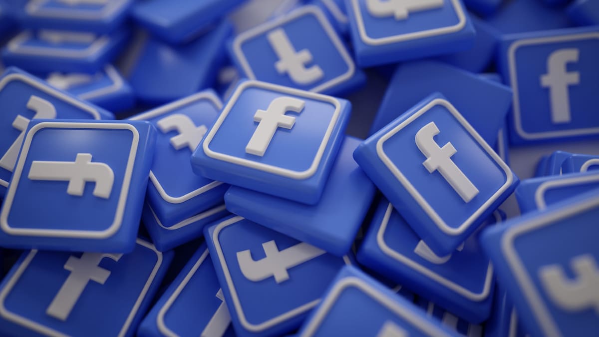 Muchos usuarios de Facebook buscan proteger su privacidad. Foto Freepik