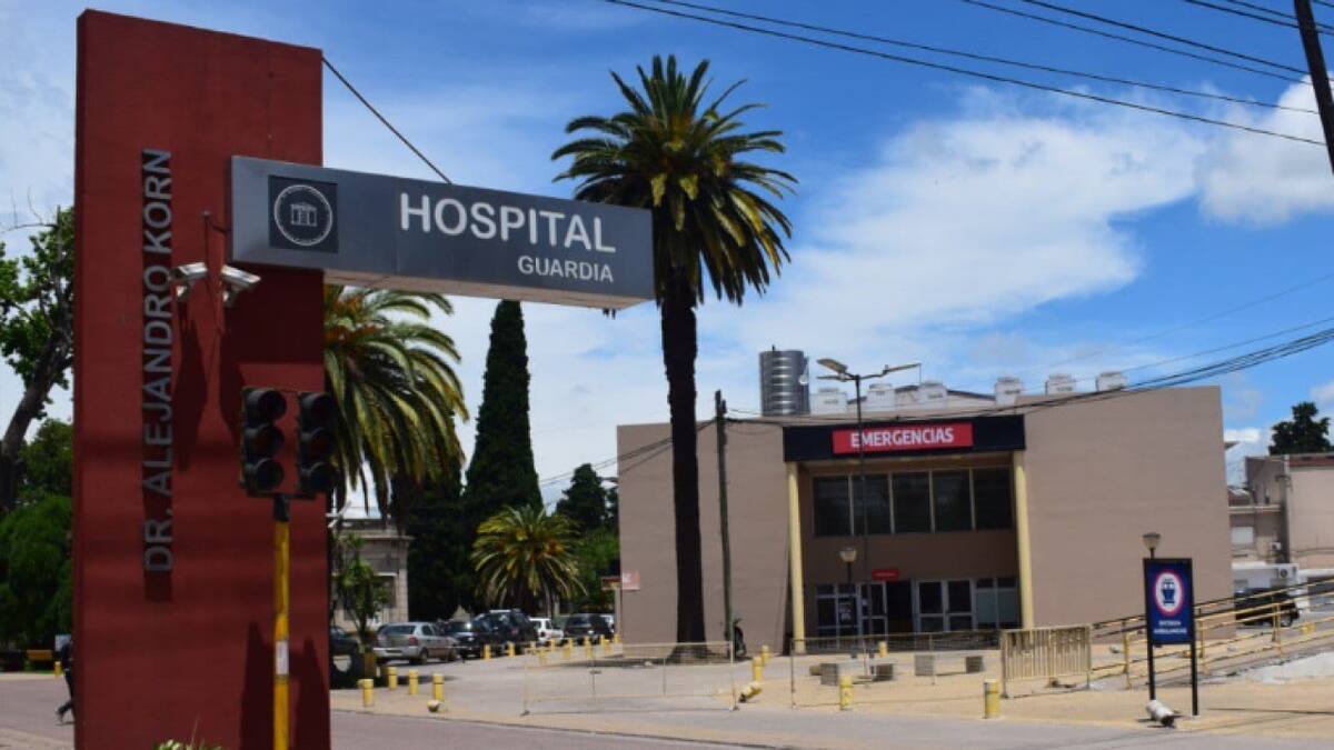 Fachada del Hospital Dr. Alejandro Korn en la Plata, donde la joven quedó internada. Foto: Facebook.
