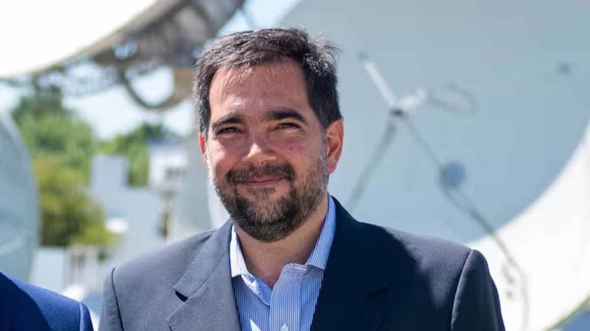 Fajos de 100.000 dólares, drogas sintéticas y chelines tanzanos: qué encontró la Policía tras la detención del expresidente de ARSAT Facundo Leal
