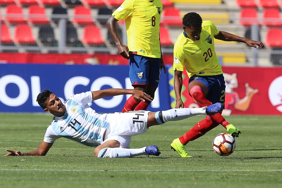 Facundo Medina en el Sudamericano Sub 20 de 2019.