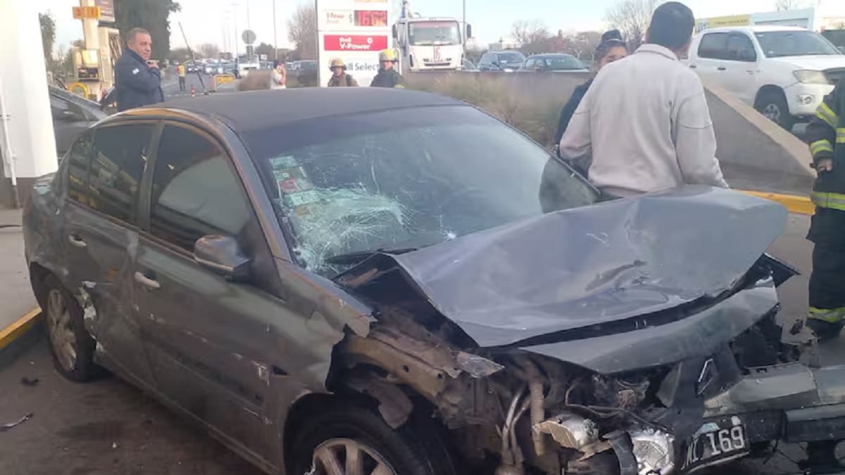 Fatal accidente en una estación de servicio en el ramal Tigre del Acceso Norte