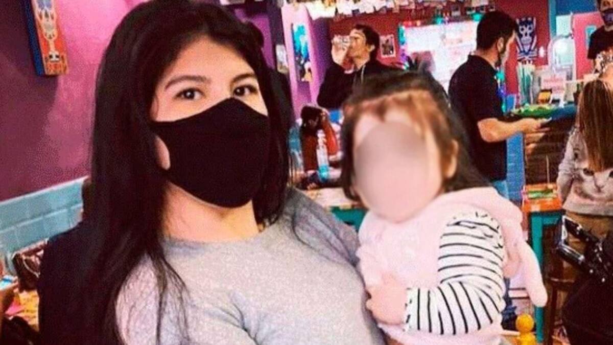 Femicidio en España, beba de dos años sola sin su familia