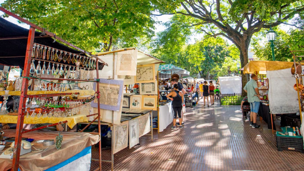 El paseo más auténtico de Buenos Aires: dónde queda la feria de CABA que maravilla a los turistas