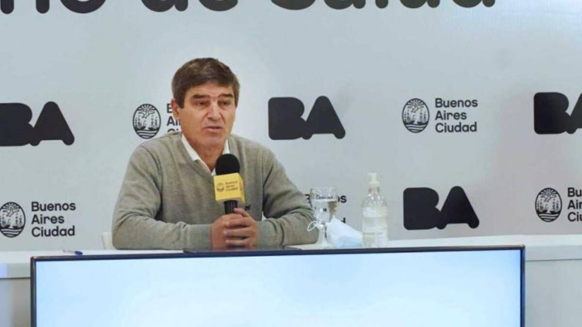 Fernán Quirós, ministro de Salud de la Ciudad, NA