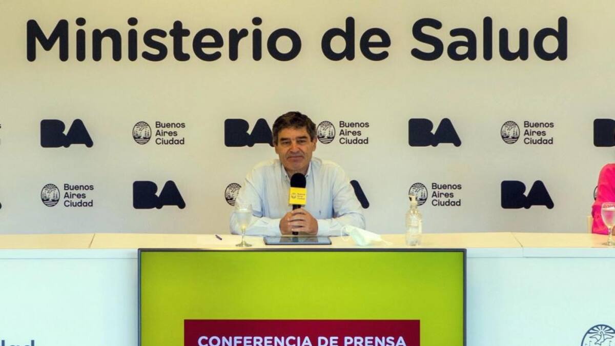 Fernán Quirós, ministro de Salud de la Ciudad, NA