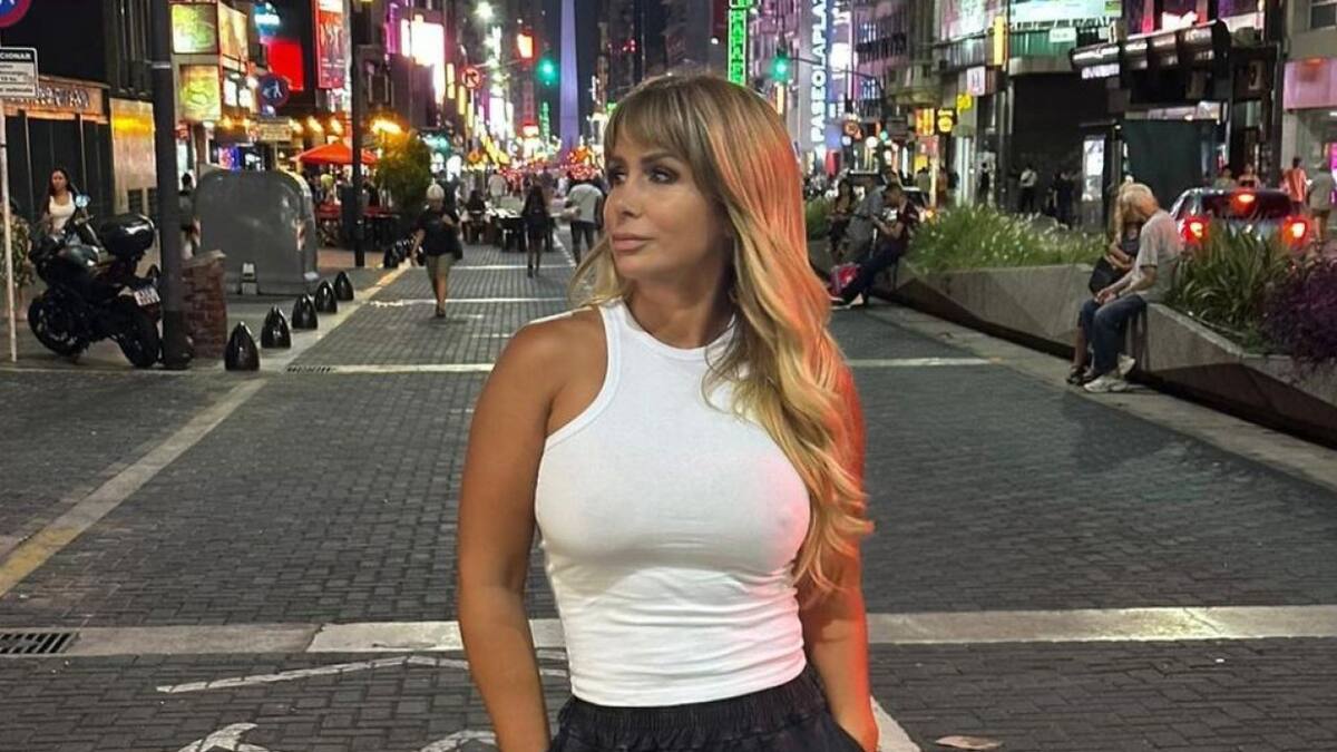 Fernanda Vives. Redes sociales.