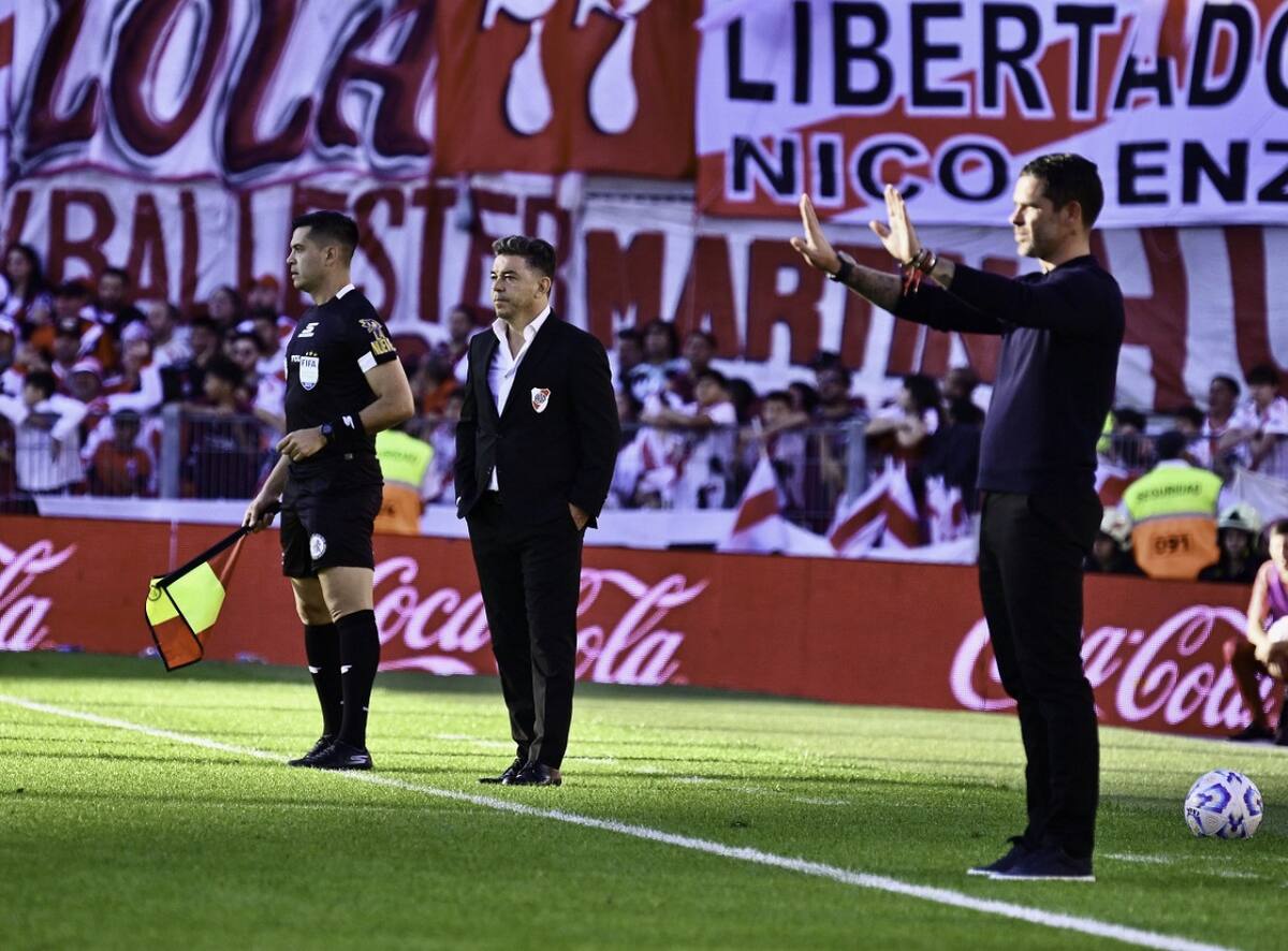 Fernando Gago y Marcelo Gallardo en el Superclásico. Foto: NA (Juan Foglia)
