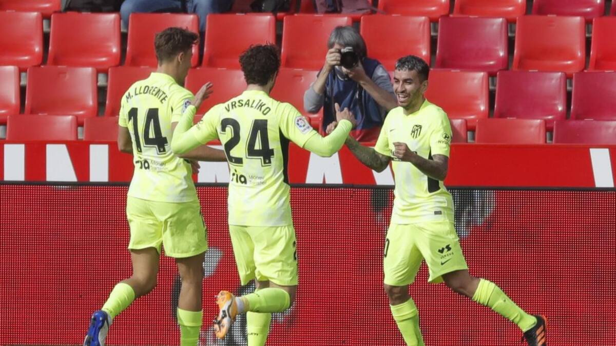 Festejo de Ángel Correa para el Atlético Madrid ante el Granada por la Liga, REUTERS