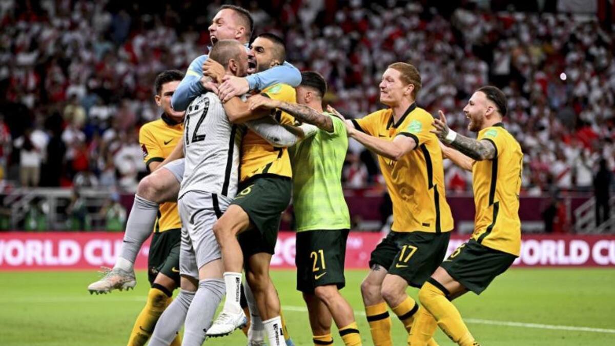 Festejo de Australia tras clasificar al Mundial de Qatar. Foto: NA.