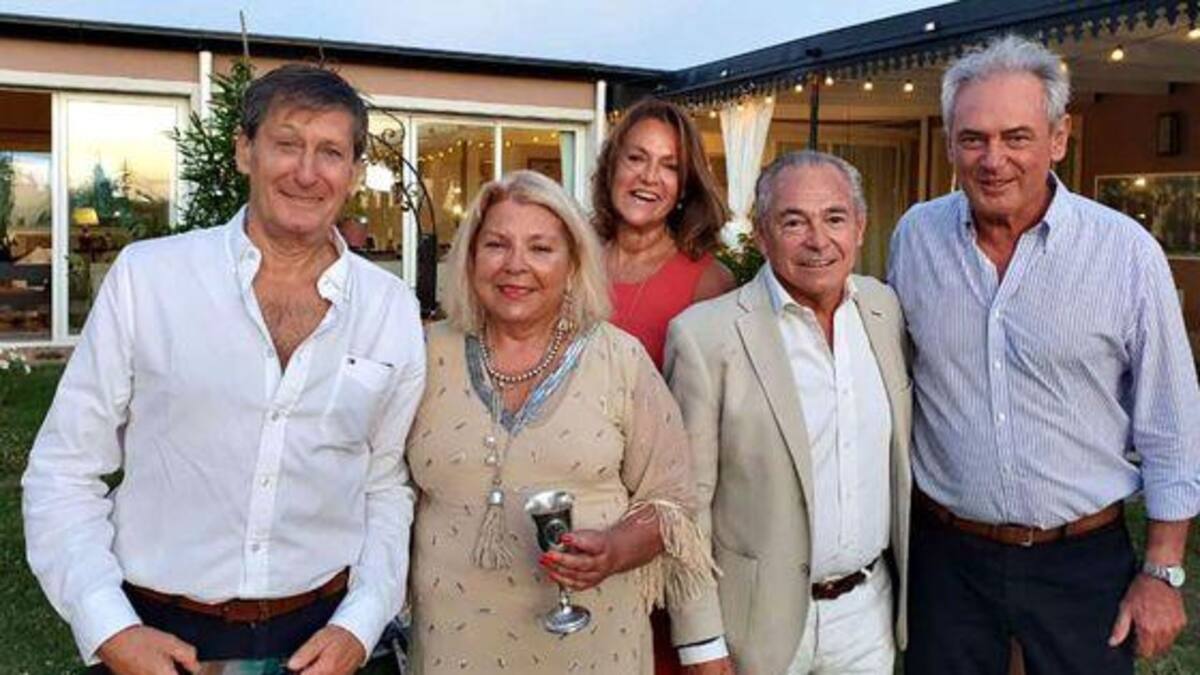 Festejo de cumpleaños de Elisa Carrió durante la cuarentena