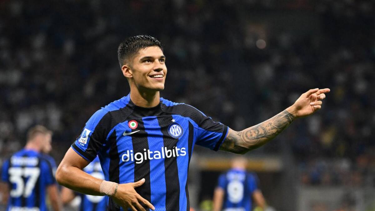 Festejo de Joaquín Correa para Inter ante Cremonese por Serie A. Foto: REUTERS.