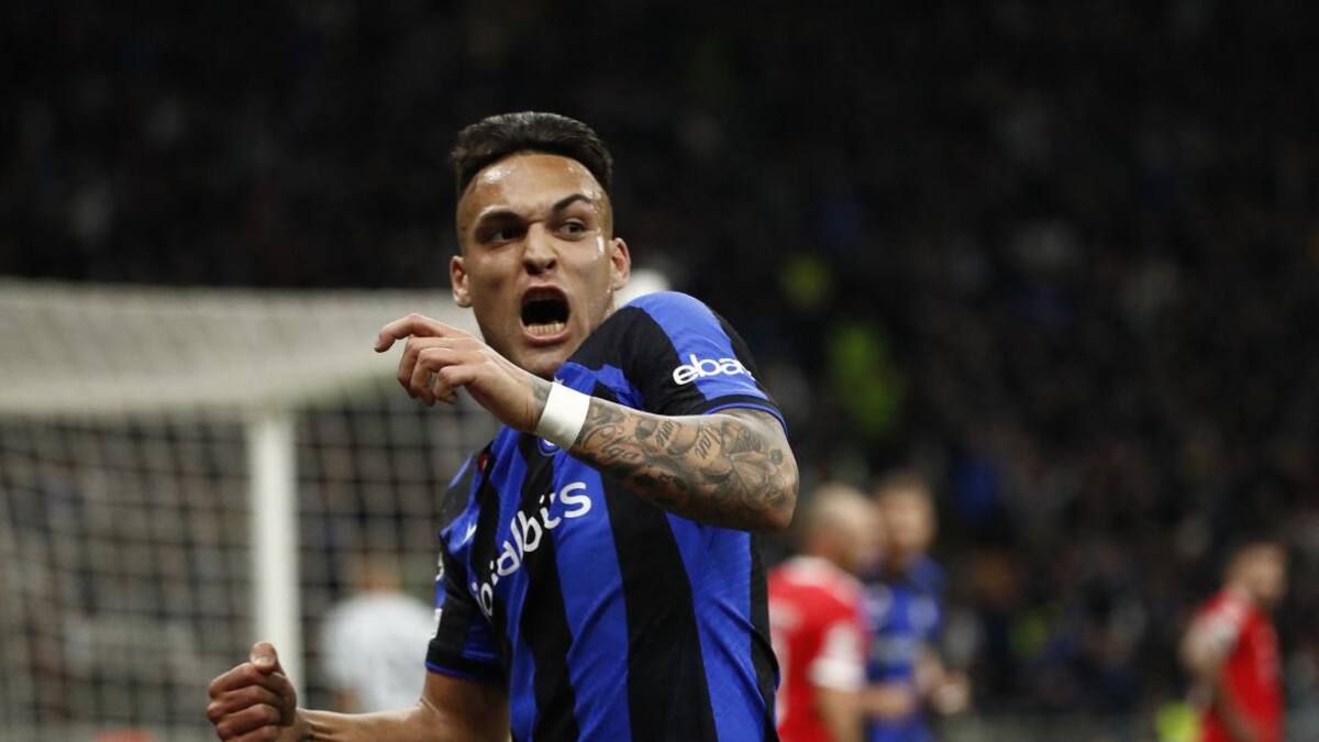 Festejo de Lautaro Martínez para Inter ante Benfica por Champions League. Foto: REUTERS.