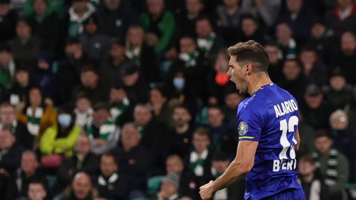 Festejo de Lucas Alario para el Bayer Leverkusen ante Celtic por la Europa League, REUTERS