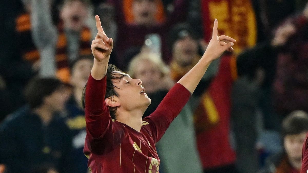 Festejo de Paulo Dybala en la Roma. Foto: REUTERS.