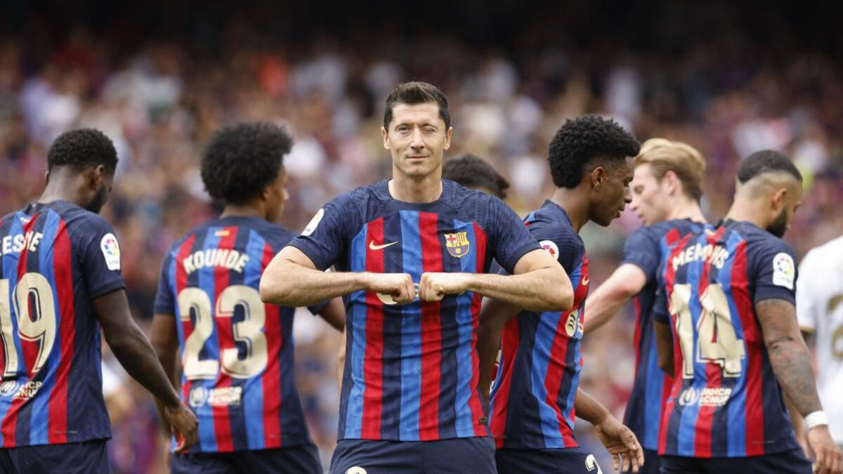 Festejo del Barcelona ante el Elche por La Liga Santander. Foto: REUTERS.