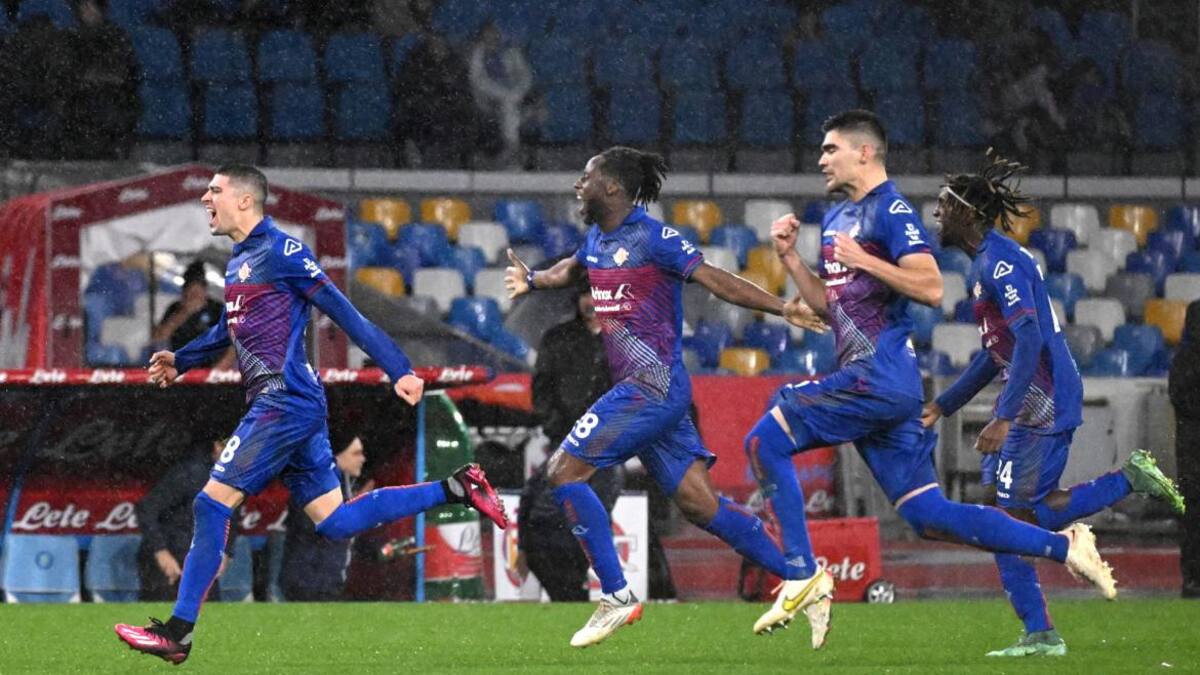 Festejo del Cremonese ante Napoli por la Copa Italia. Foto: EFE.