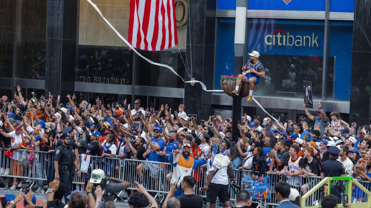 Terror en Nueva York durante los festejos por el título de los Knicks: disparos, corridas y tensión