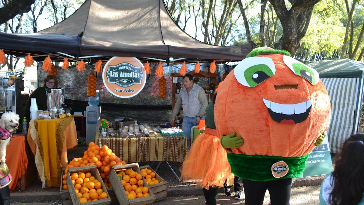 Un evento con sabor a cítricos: llega la Fiesta de la Naranja de Ombligo gratis con música, feria y productos regionales