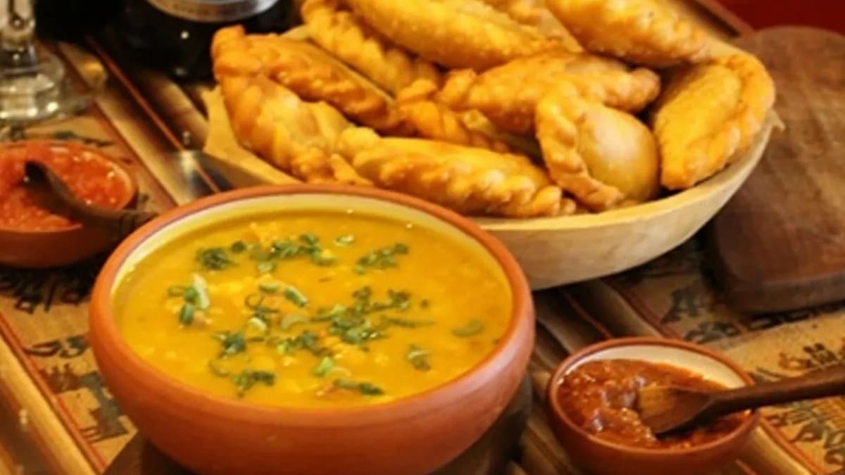 El pueblo bonaerense que celebra la Fiesta del Locro y la Empanada este 9 de julio: dónde queda y cómo llegar