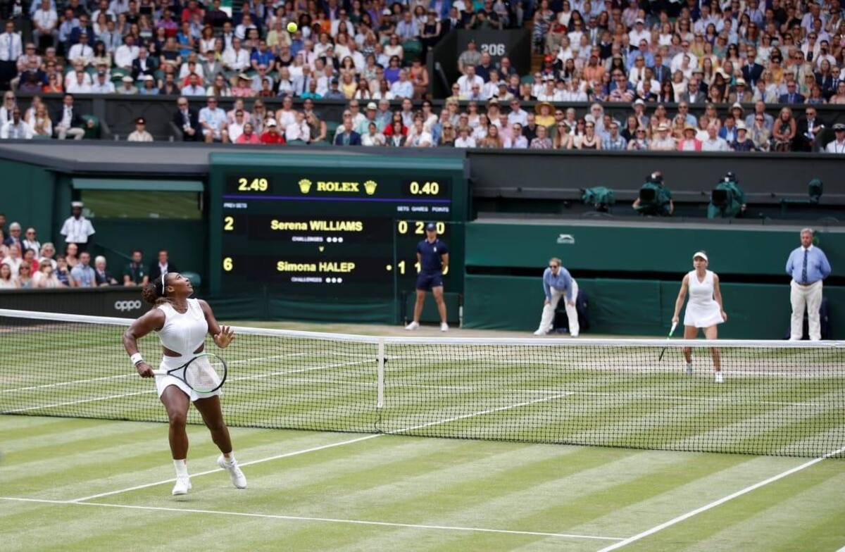 Final de Wimbledon entre Halep y Serena Williams (Reuters)