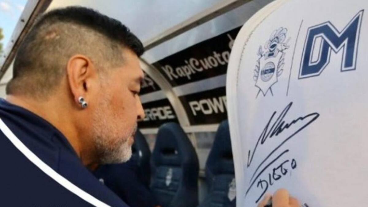 Firma de Diego Maradona