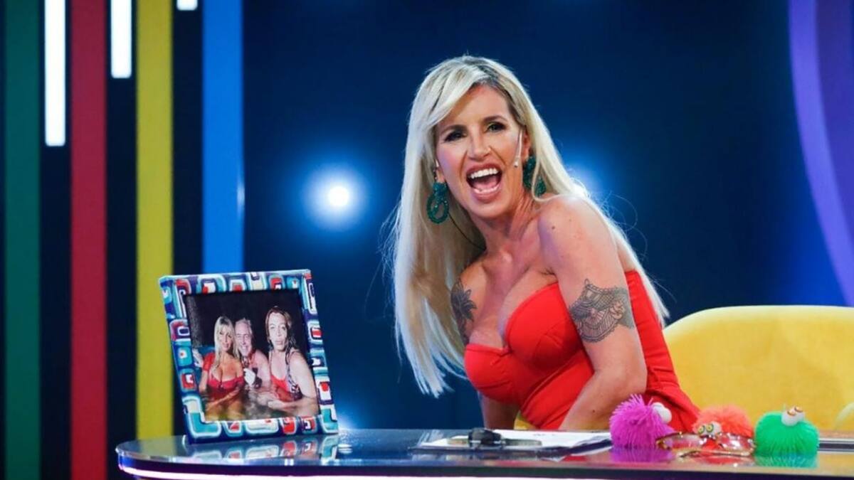 Florencia Peña en el estreno de su programa en América.