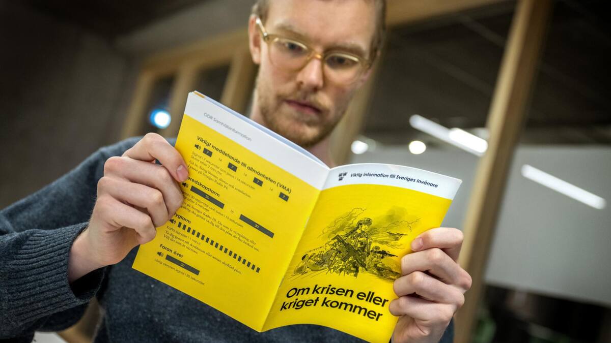 Folleto de consejos de preparación para una guerra en Suecia. Foto: EFE.