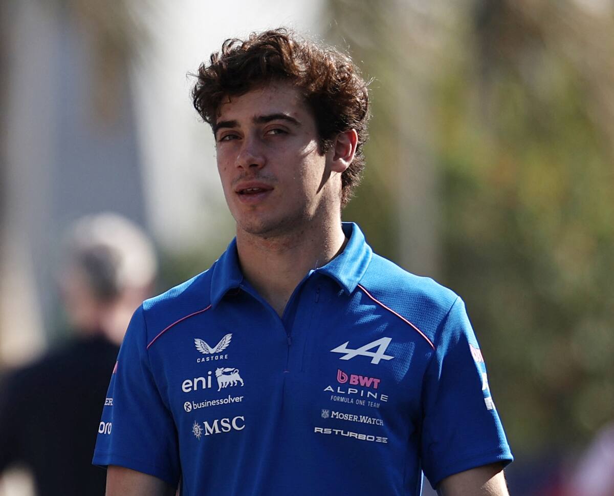 Franco Colapinto en los test de pretemporada de Fórmula 1 en Bahrein.