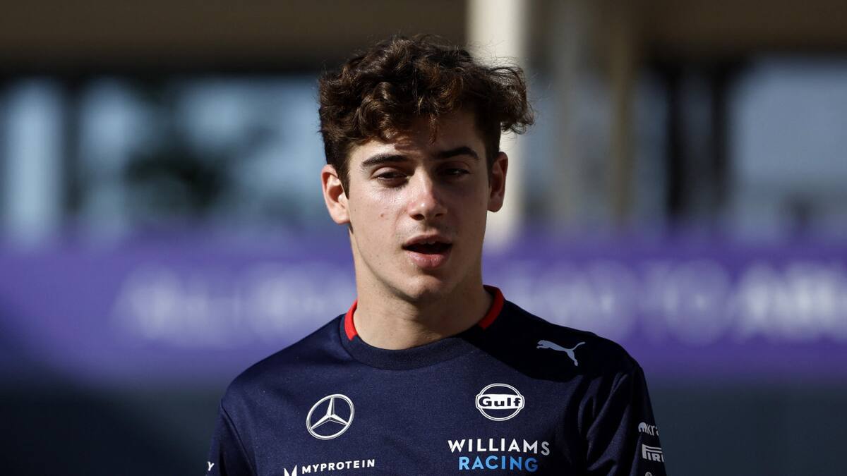 Franco Colapinto coquetea con su vuelta a la Fórmula 1: el posteo en medio del GP de Bahrein que emociona a sus fans