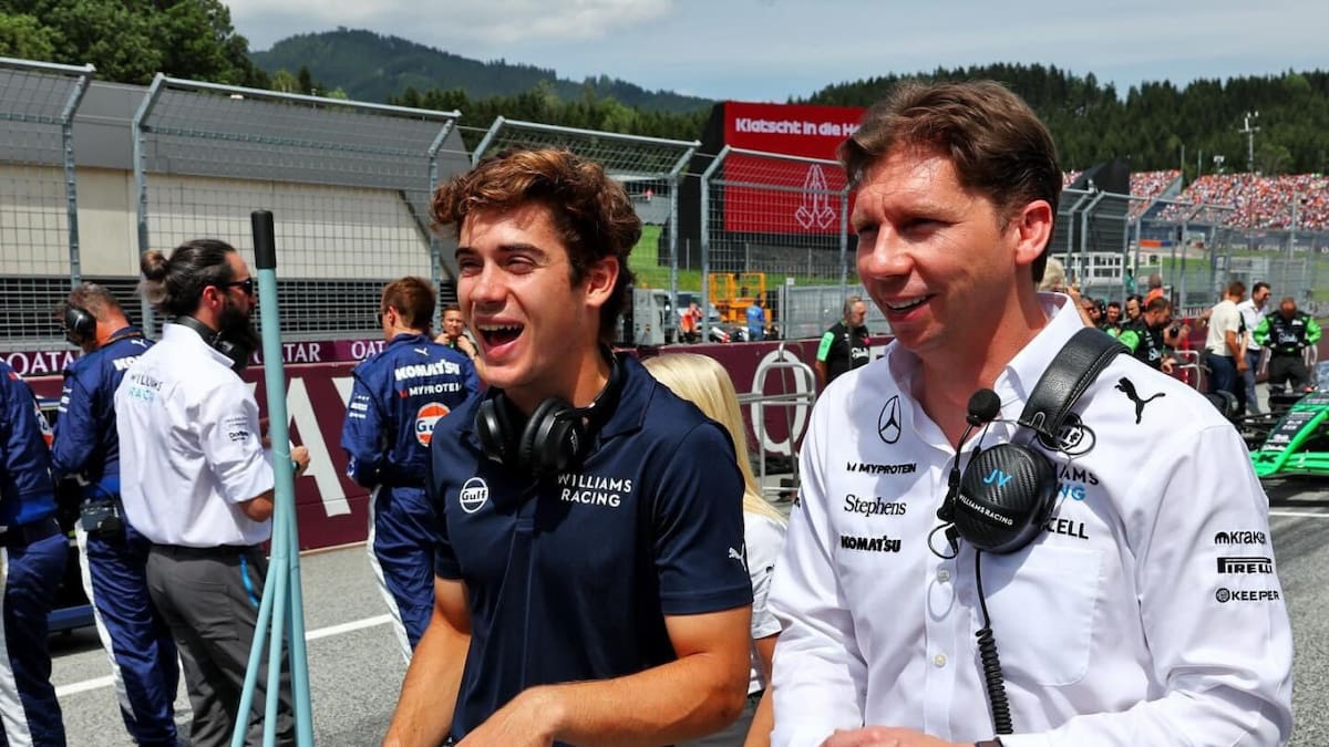 Franco Colapinto junto a James Vowles. Foto: X FranColapinto.