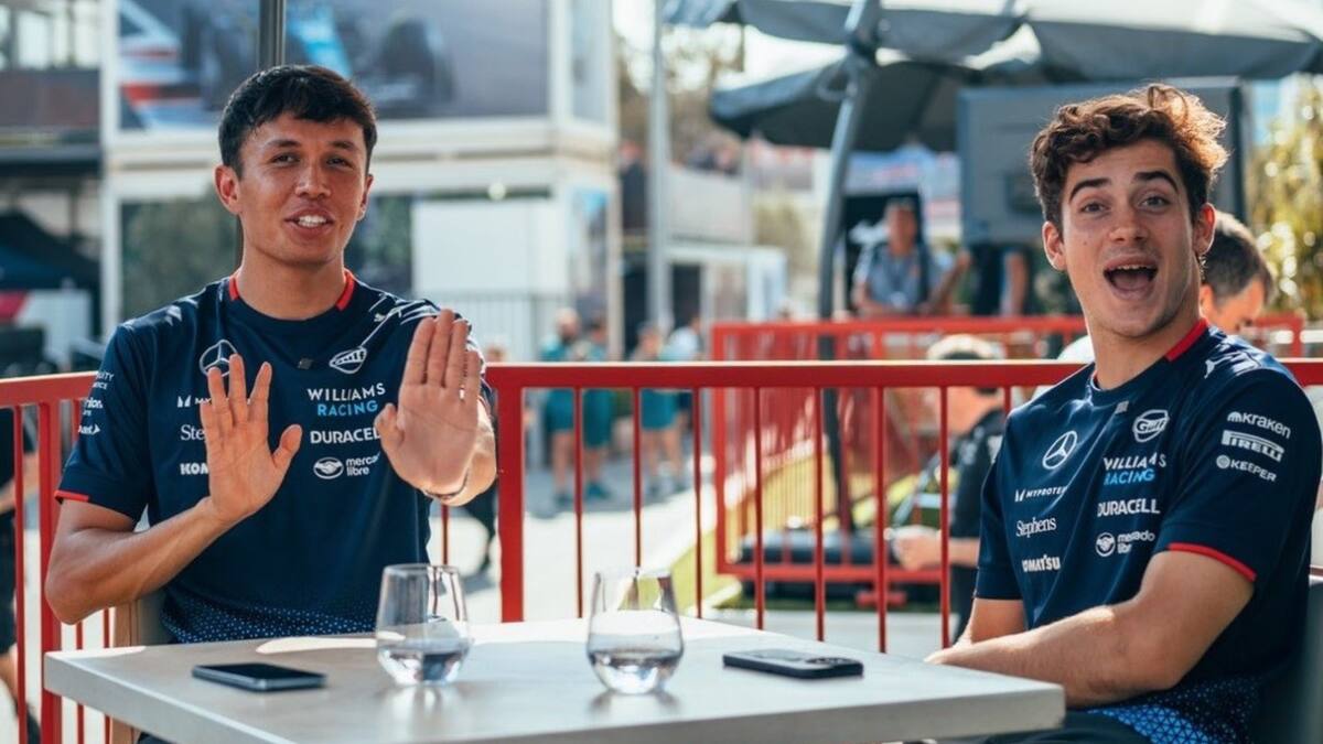 Franco Colapinto y Alex Albon.