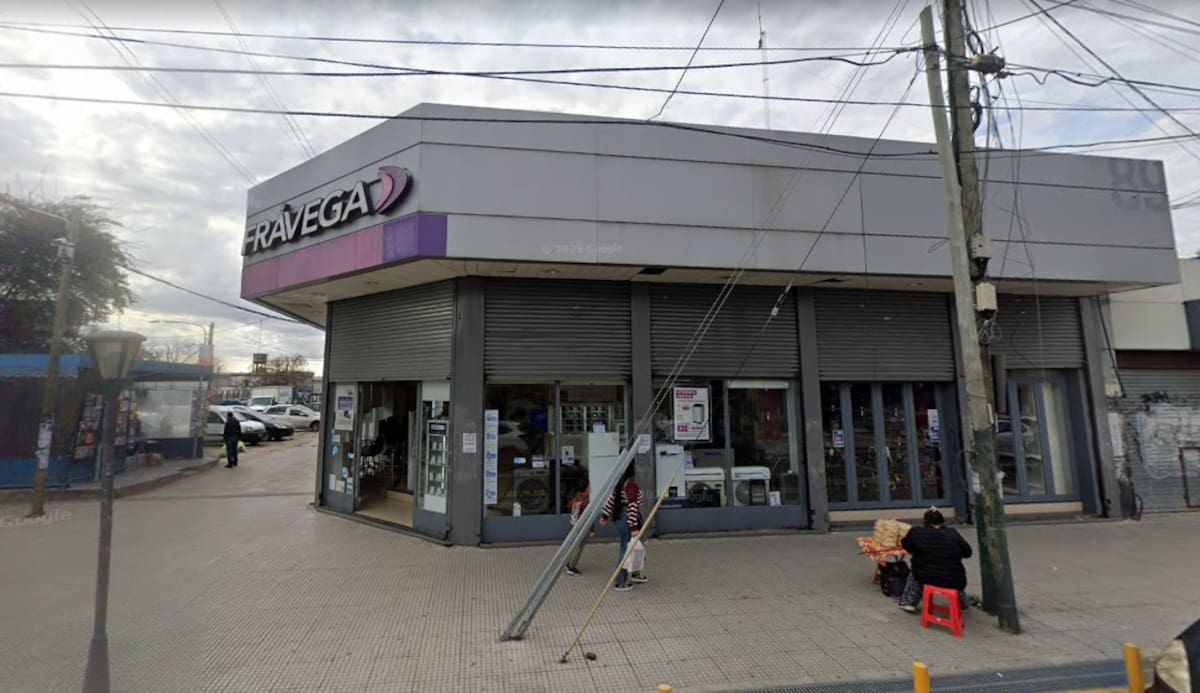 Frávega de Temperley.