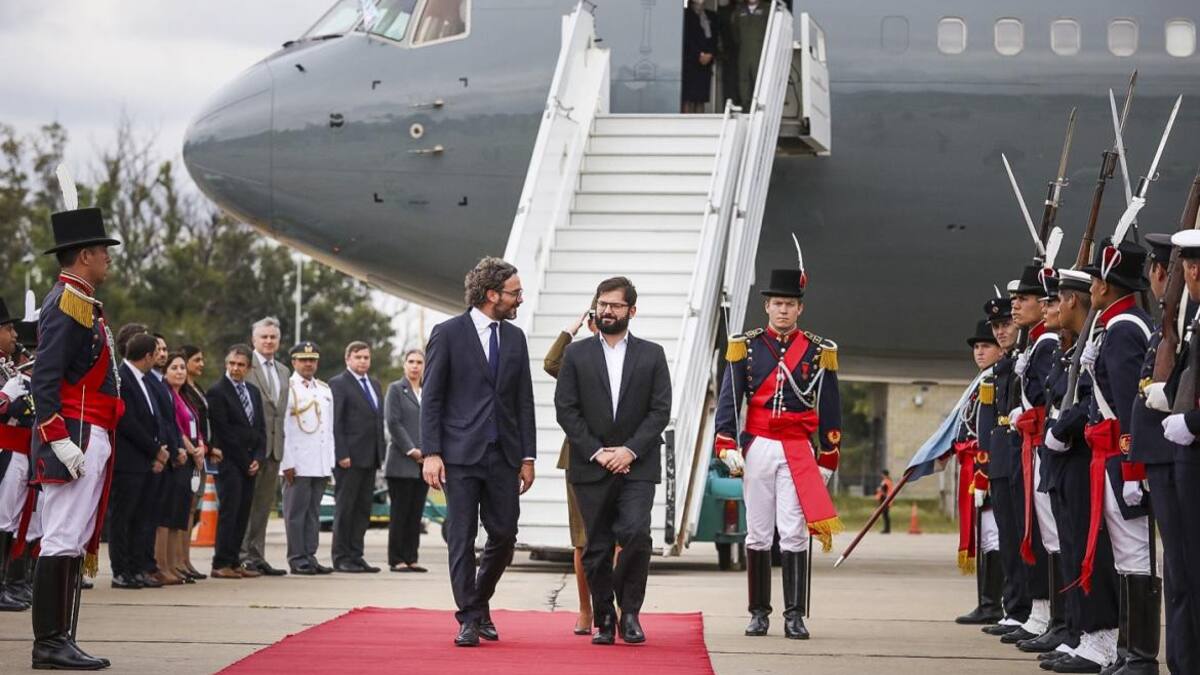 Visita del presidente de Chile: Boric está en Argentina y este lunes se reúne con Alberto Fernández