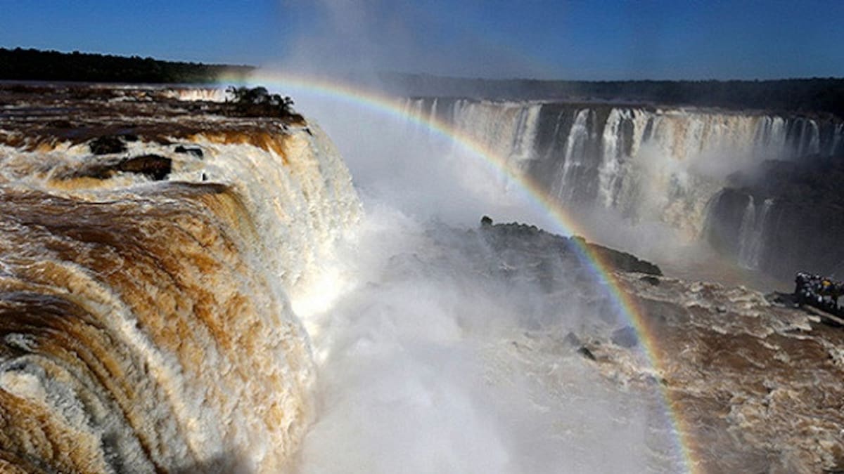 Atención turistas: hasta cuándo estará cerrada la Garganta del Diablo ante el riesgo de una crecida histórica por El Niño