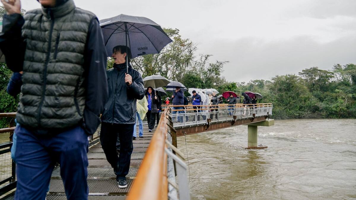 Cataratas del Iguazú: por las fuertes lluvias, se pospuso la reapertura de la Garganta del Diablo