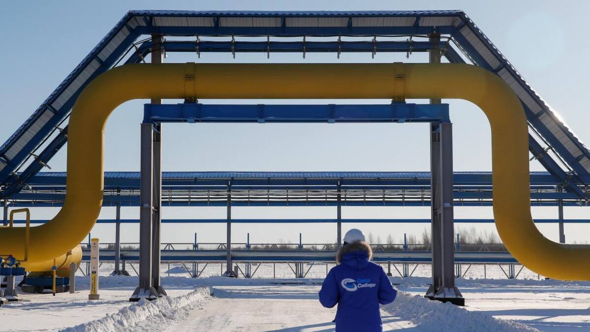 Gasoductos en la estación de compresión Atamanskaya, proyecto Poder de Siberia de Gazprom. Rusia. Foto Reuters