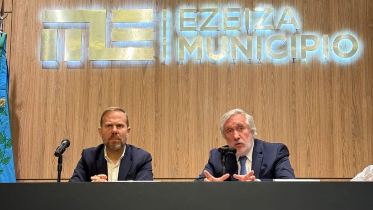 Gastón Granados y Conte Grand realizaron el lanzamiento de la Especialización en Ministerio Público