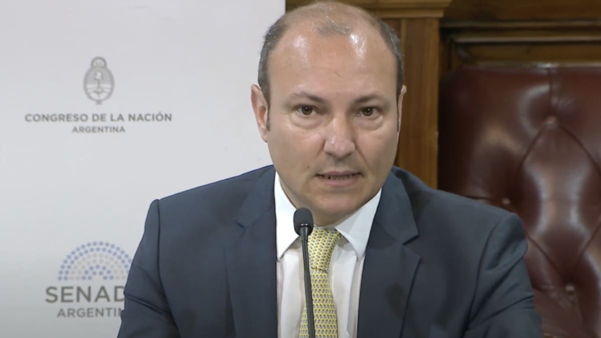 Por decisión unánime, suspendieron y enviaron a juicio político a un juez federal de Rosario acusado de pedir una coima