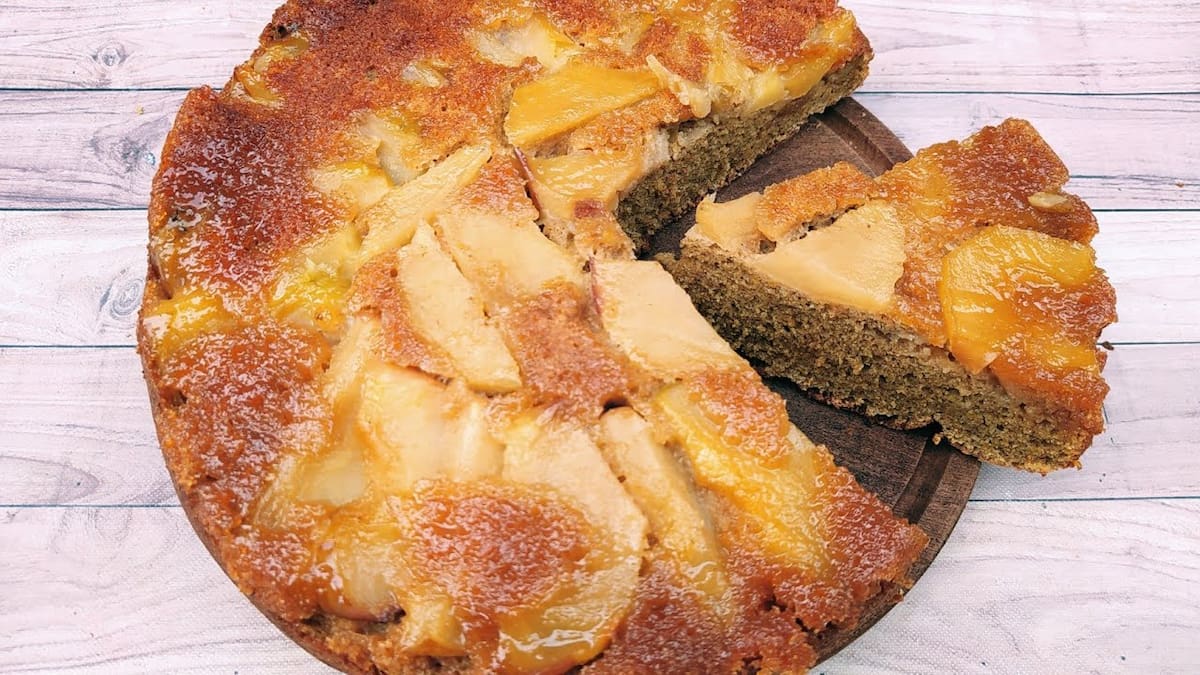 Tarta invertida de manzana