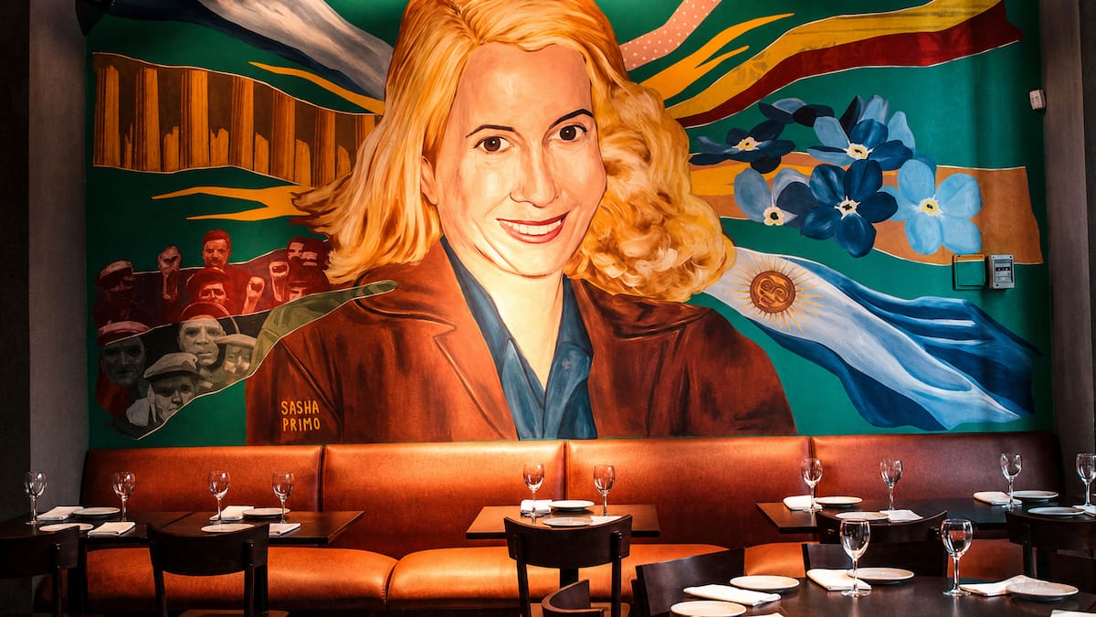 Locro, Evita y Palermo: el restaurante que convierte la mesa en una clase de Historia