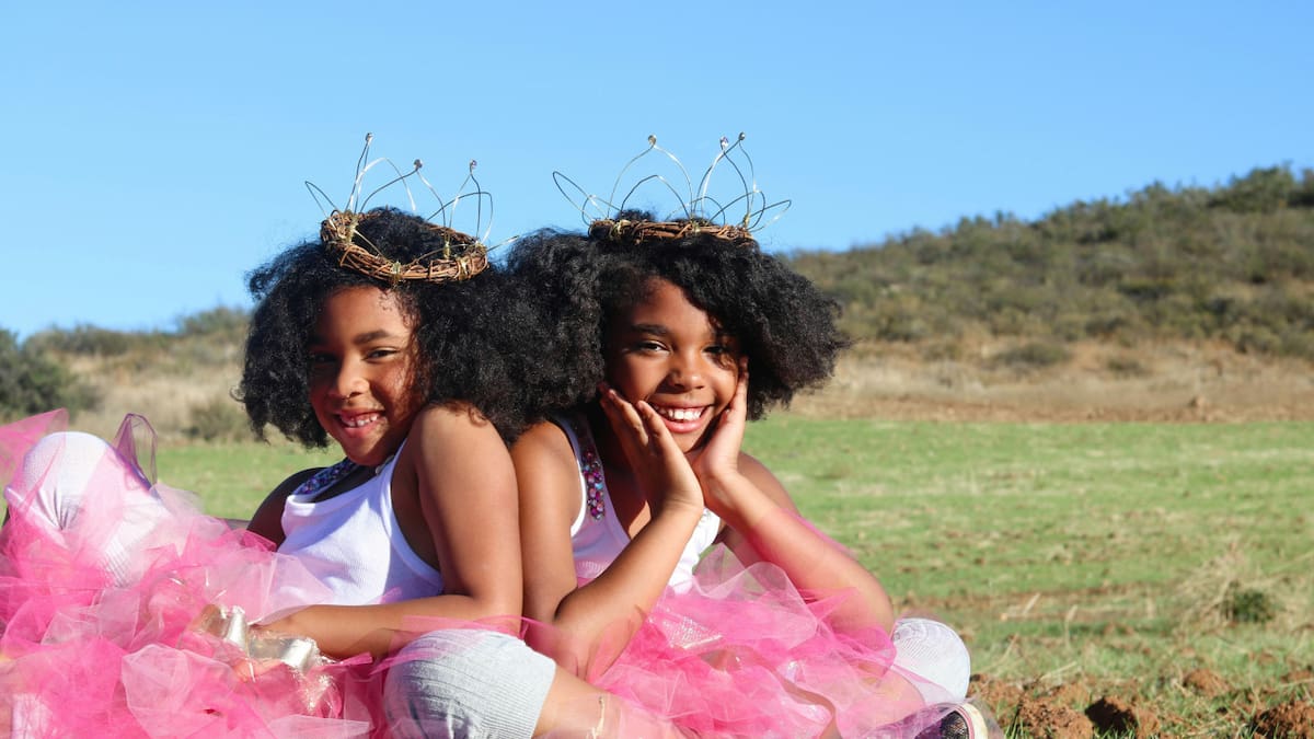 Gemelos, mellizos, genética. Foto: Unsplash