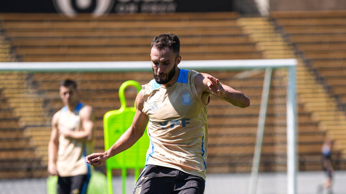 Germán Pezzella, entrenamiento de la Selección Argentina; Copa América 2024. Foto: X @Argentina