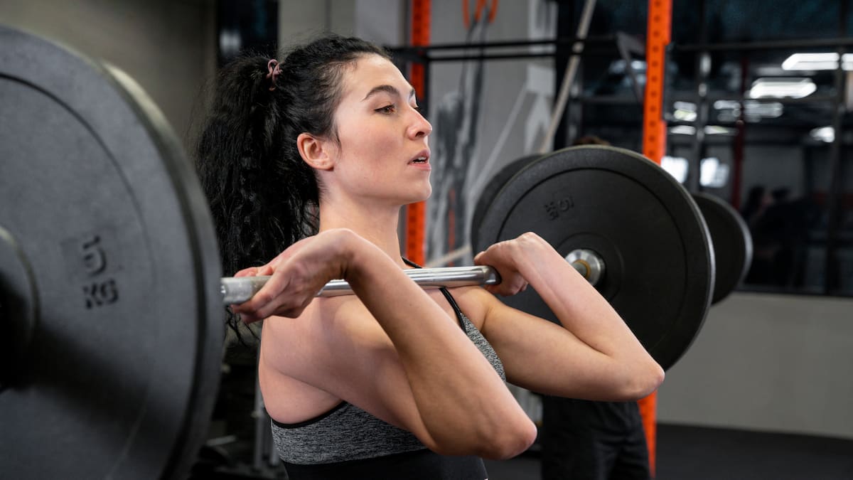 Pre-shampoo antes del gym: la tendencia viral que promete proteger el pelo del frizz y la resequedad