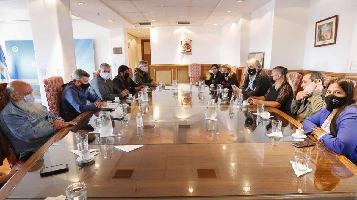 Gobierno, piqueteros, reunión, NA